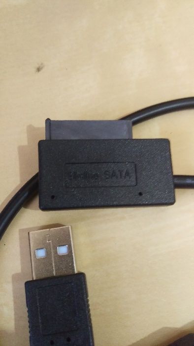 Cabo USB 2.0 to Slim SATA USB Slimline Serial