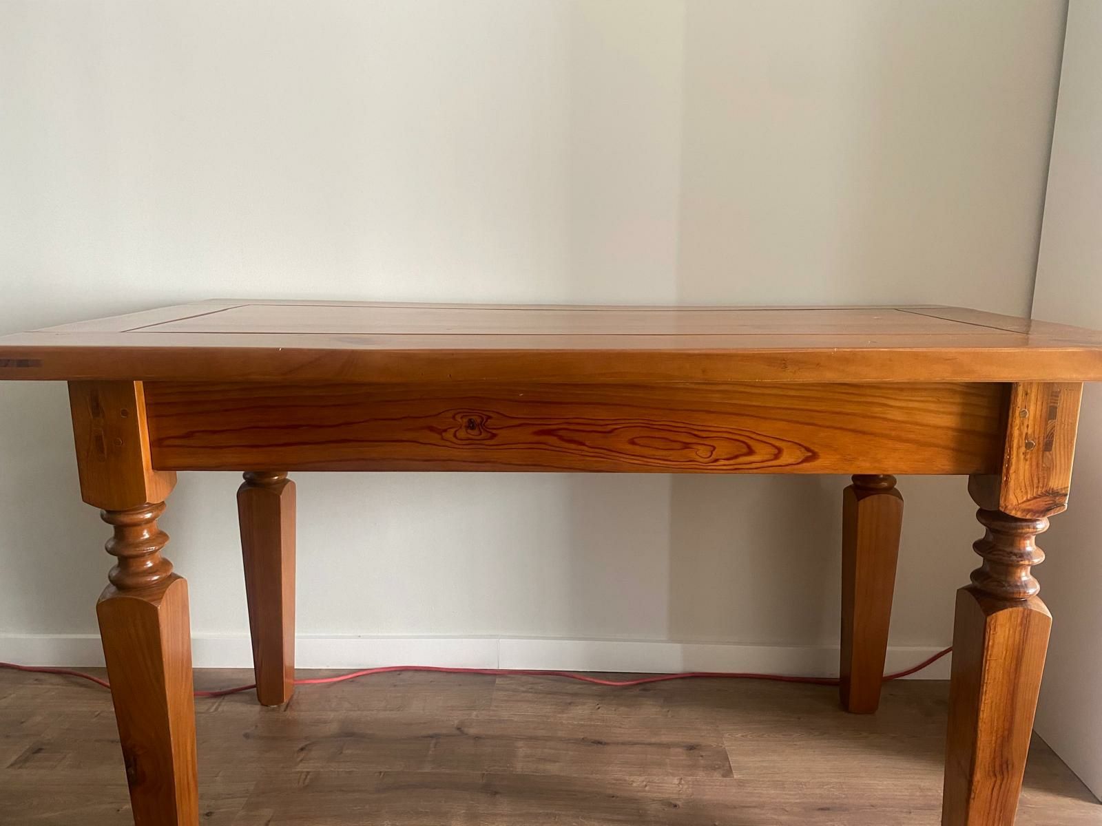 Mesa madeira maciça