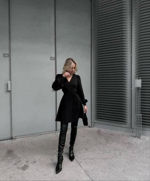 Чорна сукня, черное платье на запах. Розмір 42-46(універсальний).