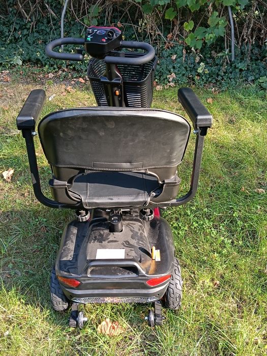 Wózek elektryczny inwalidzki dla seniora. Nowy.