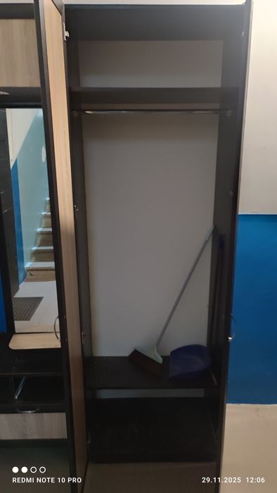 Продам камод та шафу для вітальні