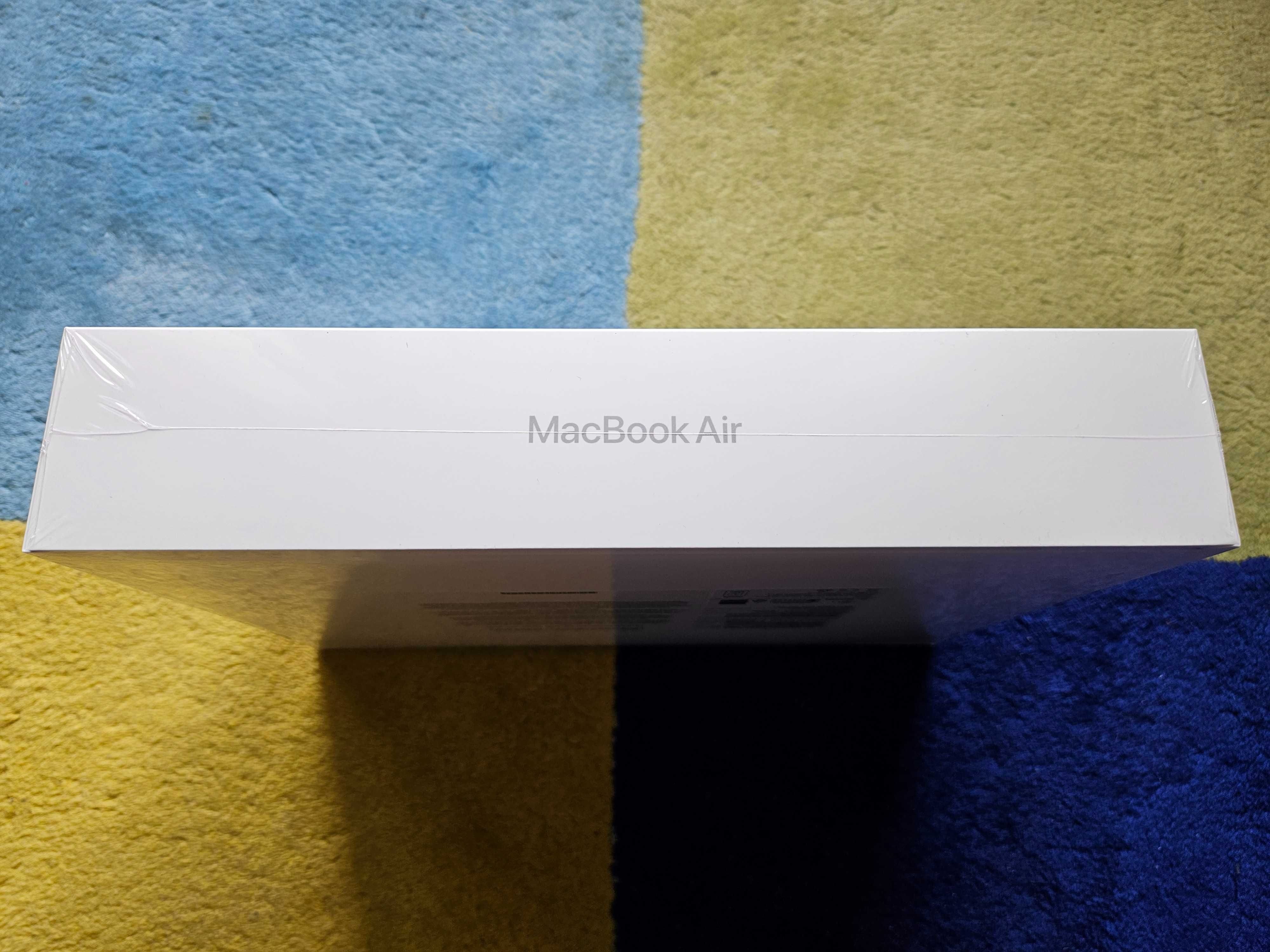 Apple MacBook Air M2/8GB/256/Mac OS Space Gray Nowy nie otwierany