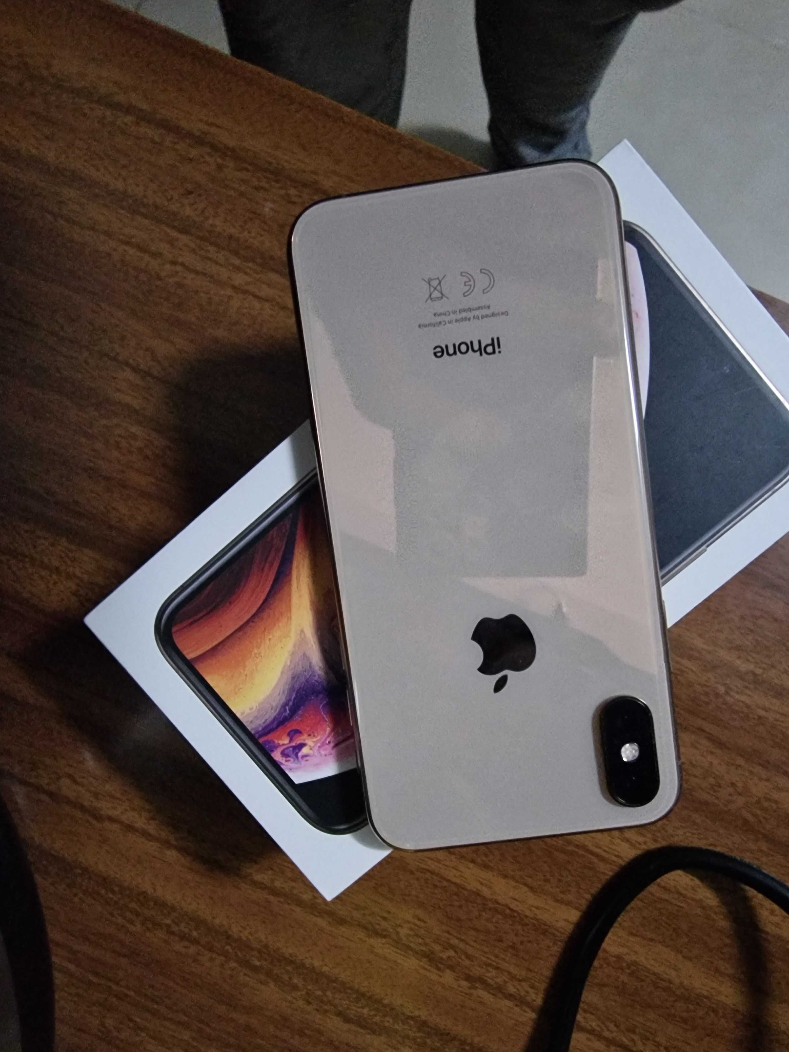 Iphone xs como novo