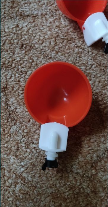 Zestaw montażowy poideł dla drobiu