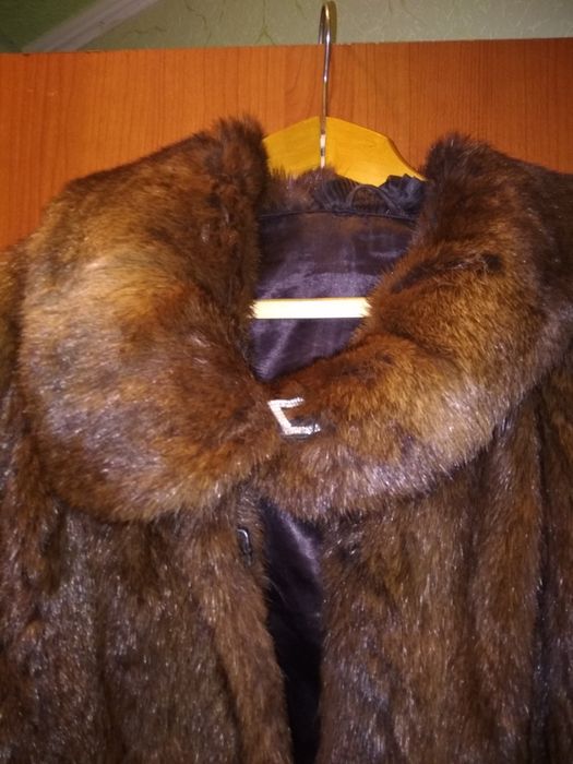 Шуба норковая красивая