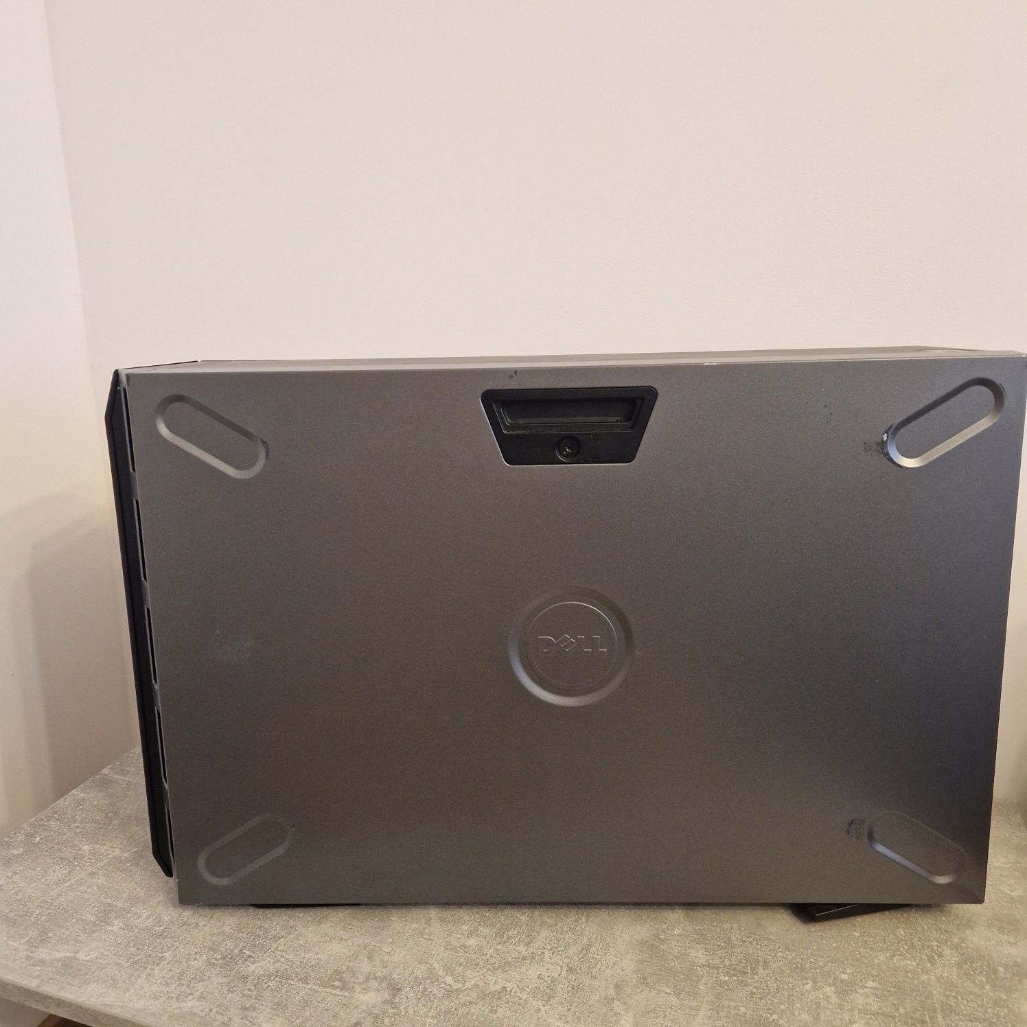 Serwer Dell T620 iDRAC Enterprise, 2xPERC, 2xE5-2650 v2 (8C/16T), 8TB