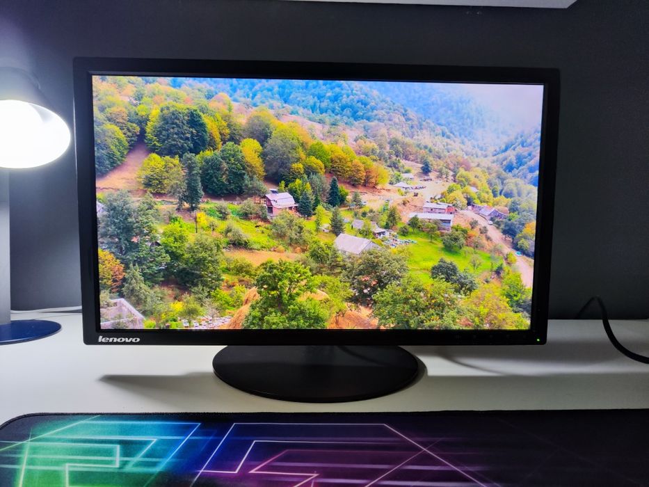 Monitor Lenovo ThinkVision 23 Polegadas
