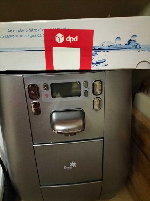 Purificadora de água STRAUSS T6 + oferta de filtros - Irrepreensível