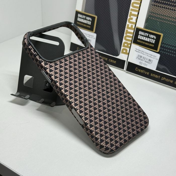 Чехол айфон 17 про макс карбоновый. Чохол iphone 17 pro max карбоновий