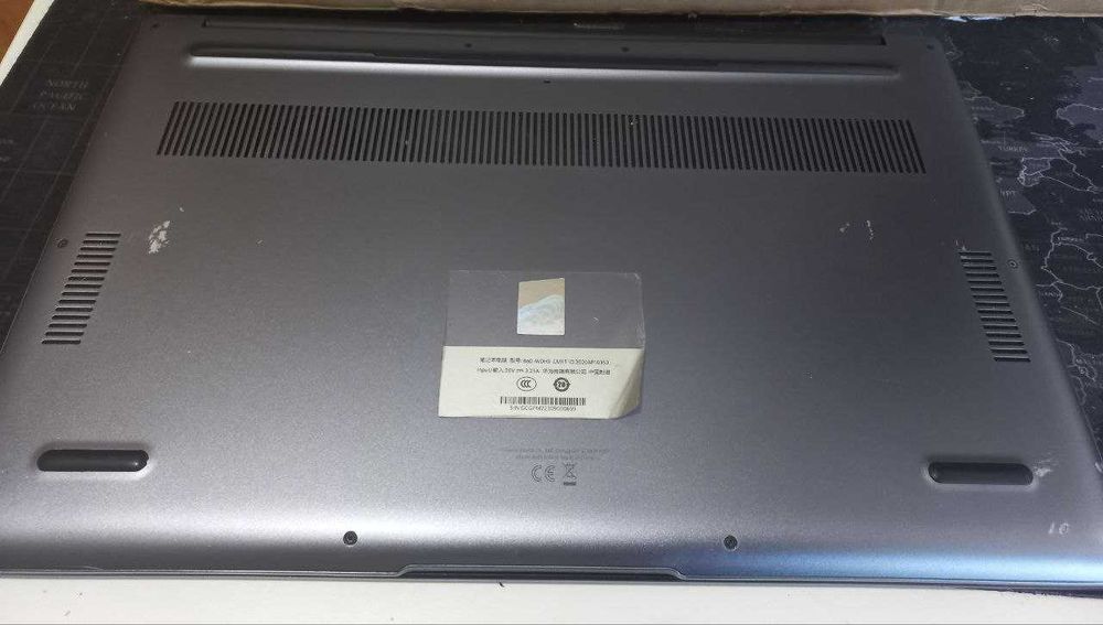 Huawei Matebook D15 15.6 i5 1135G7 8GB 256GB + Teclado + Rato