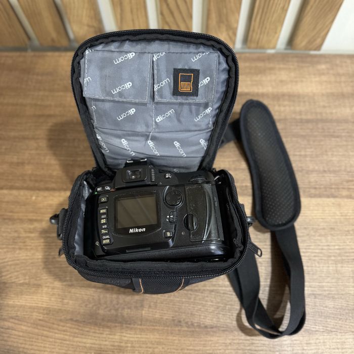 Nikon D70, Nikkor 28-70