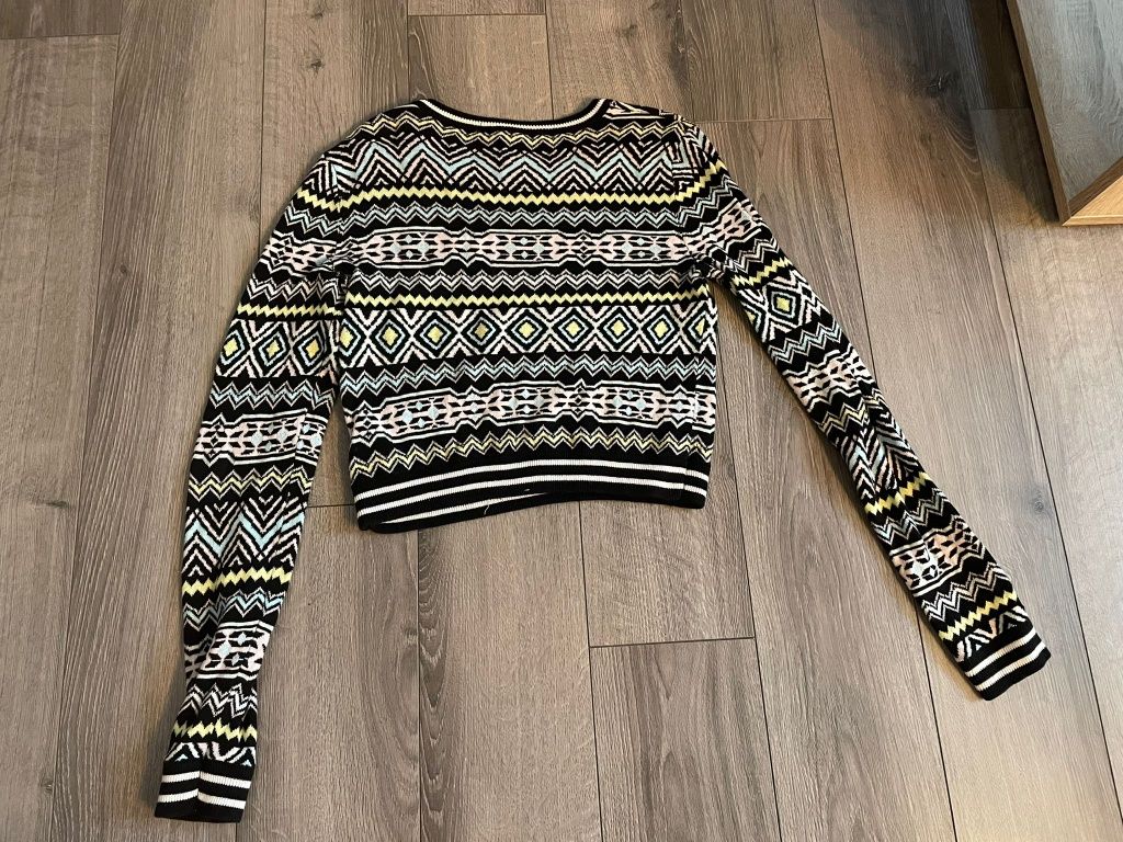 Sweterek wzorzysty H&M rozmiar XS stan bardzo dobry