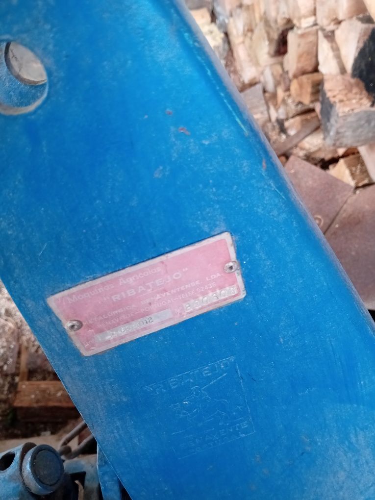 Charrua de 12 polgadas ribatejana