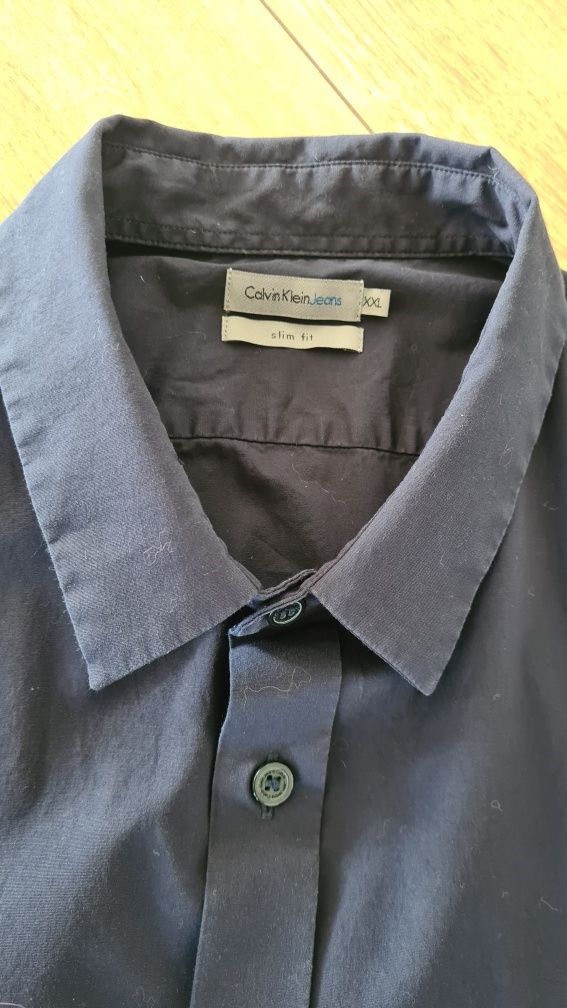 Elegancka garniturowa koszula Calvin Klein. Granatowa. XXL / XL. Długi