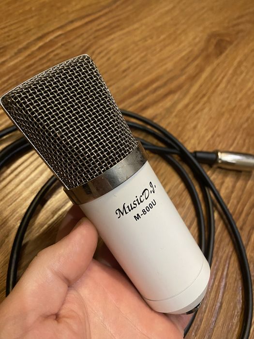 Микрофон Music D.J. m-800u