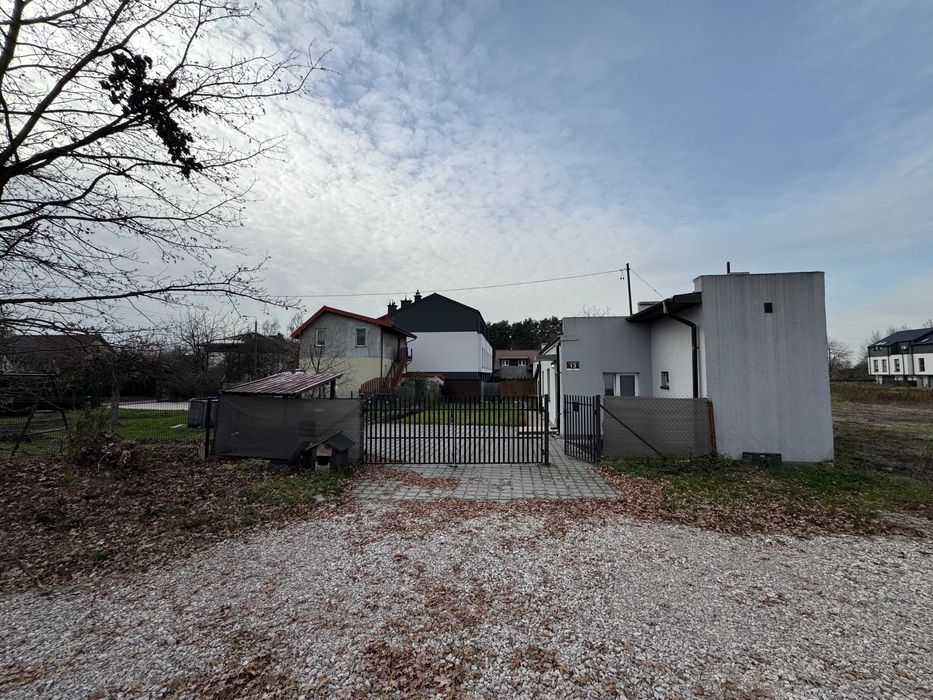 Blisko Centrum M1,  Dom o pow 47m2.