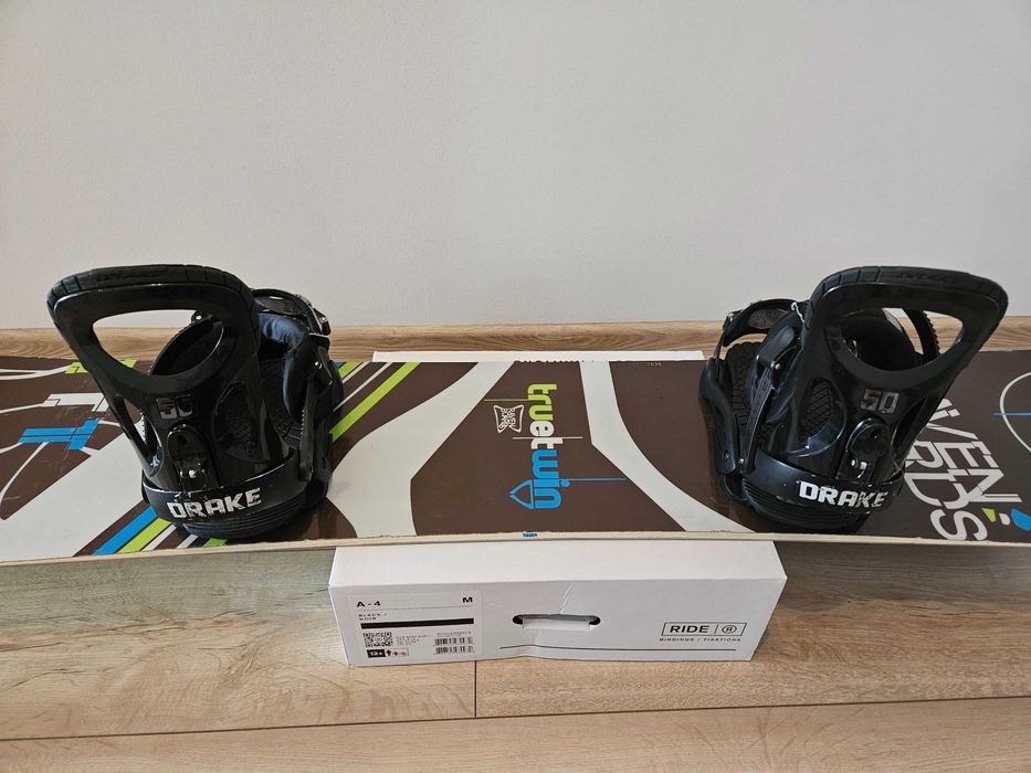 Zestaw snowboardowy, deska RAVEN TTT + wiązania DRAKE FIFTY snowboard