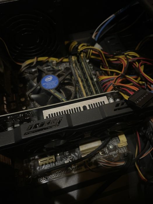 Игровой компьютер RX 560 4GB, 16GB ram, SSD+Hard