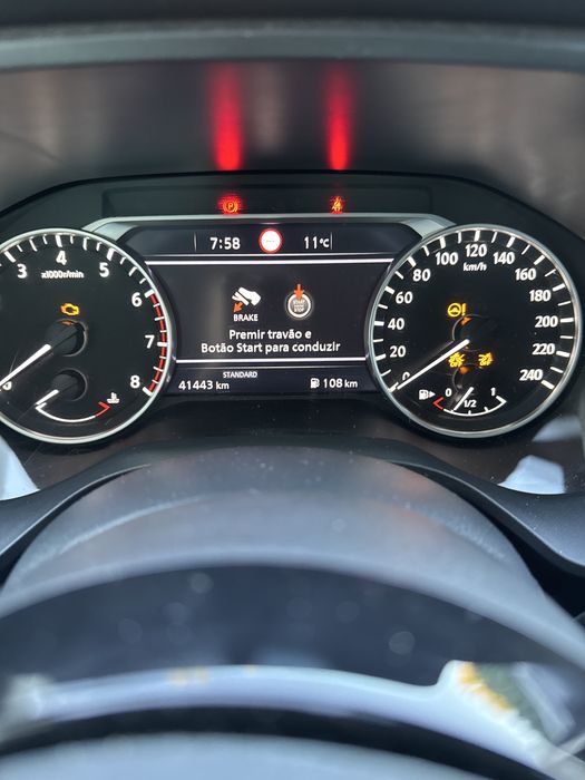 Nissan Qashqai 1.3 DIG-T Acenta Mild-Hybrid