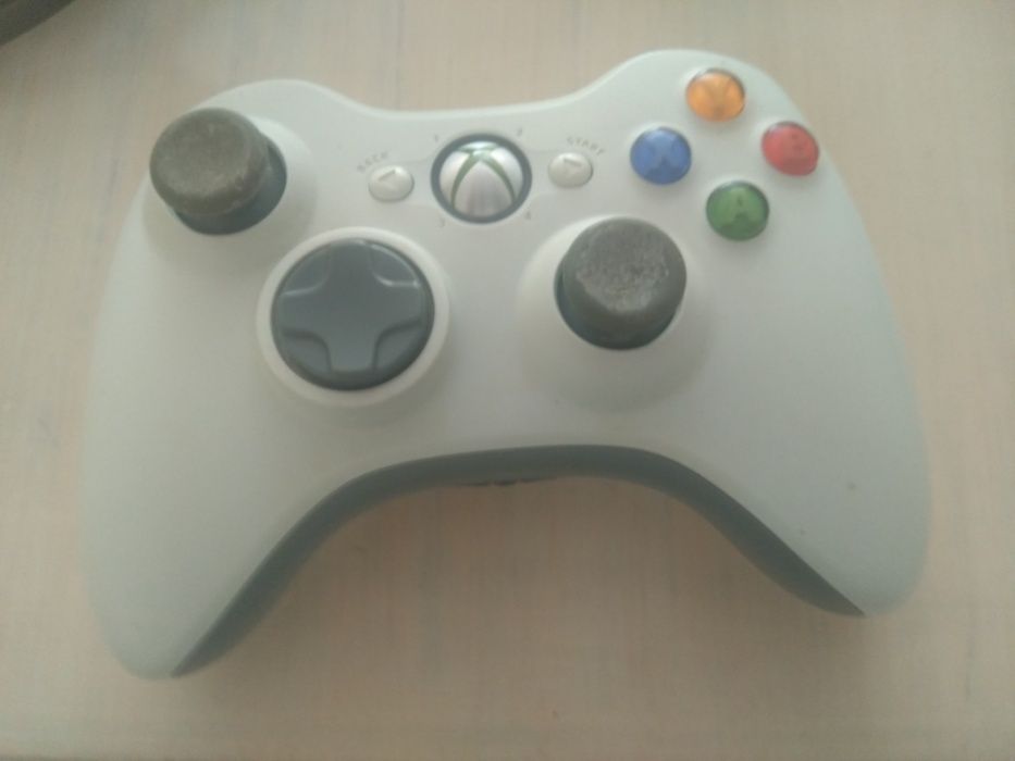 Comando Xbox 360 Como novo a Pilhas