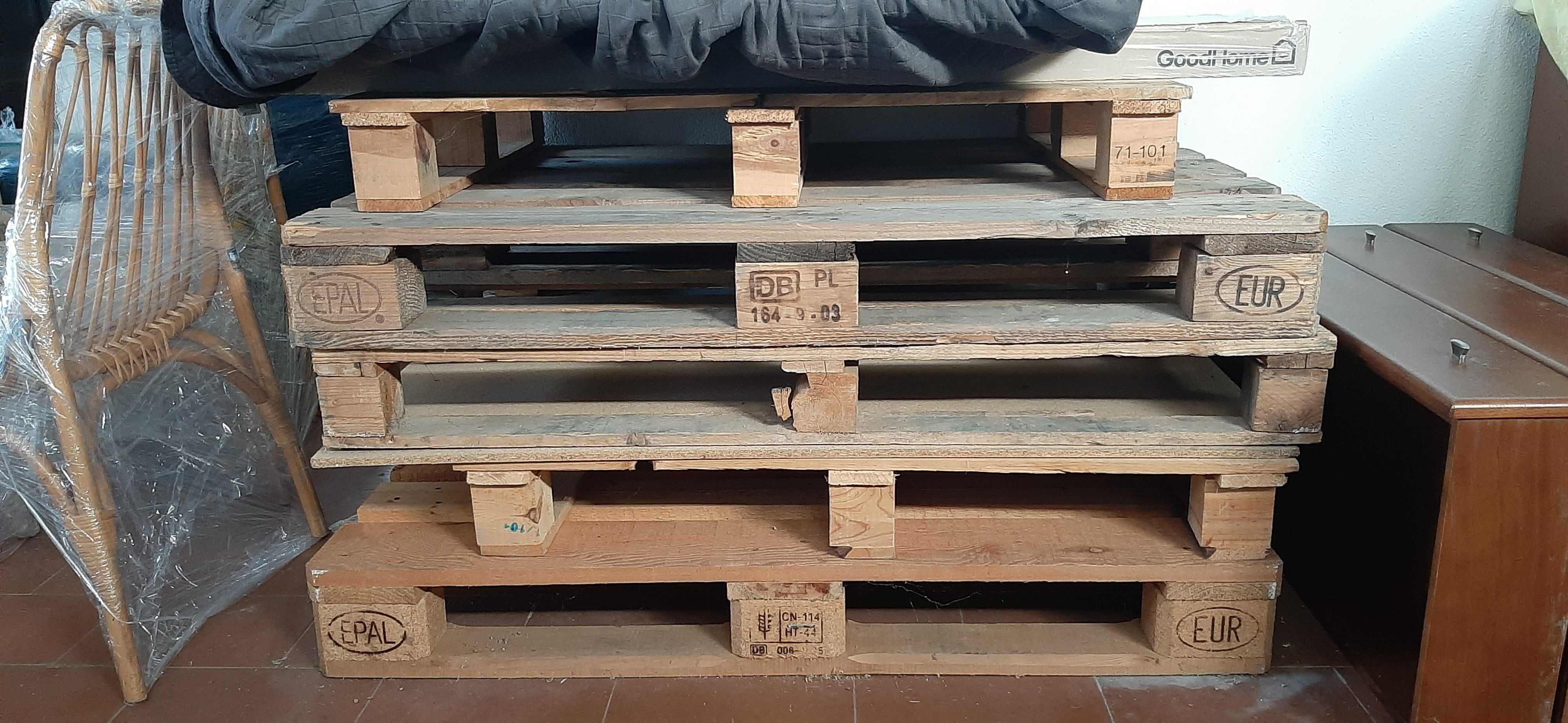 5 paletes usadas