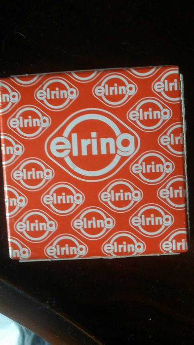 Сальник валу розподільчого 073890