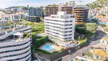 Apartamento T4 nas Virtudes, Funchal
