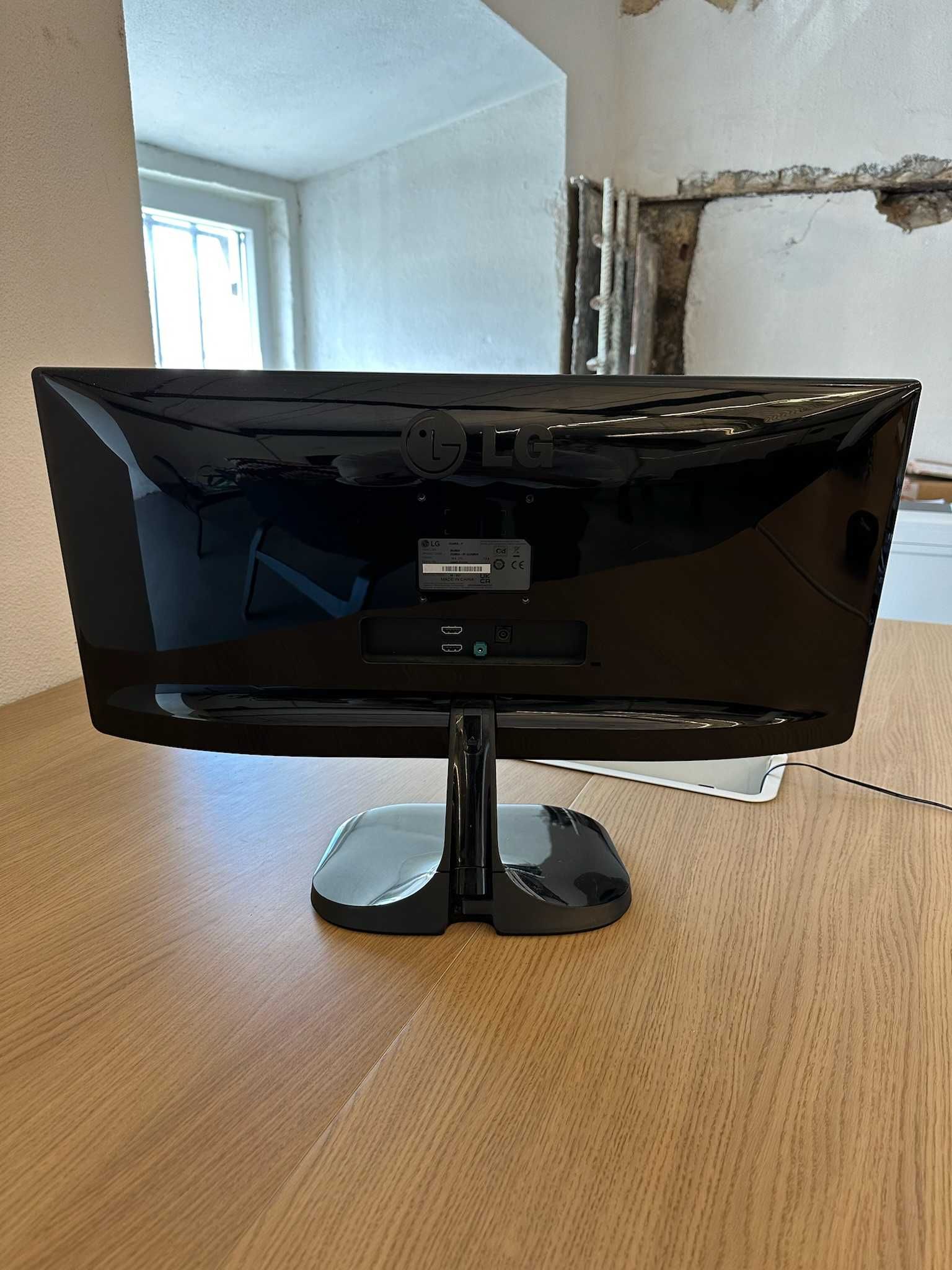 Monitores LG ultrawide 25''
