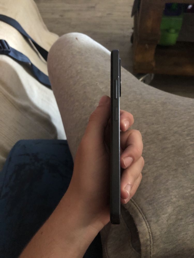 Oppo a18 128g usado