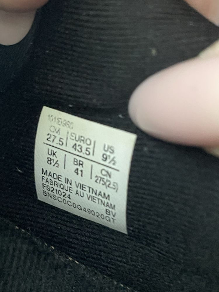 Кросівки ASICS Gel-Nimbus 27 Чоловічі бігові кросівки ASICS 43.5р