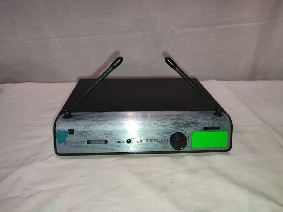 Радіомікрофони shure sennheiser