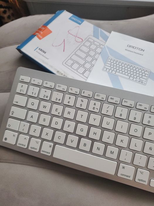 Клавіатура Бездротова OMOTON KB066 ENG