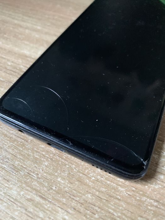 Samsung A51 на запчастини