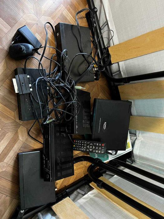 Продам ТВ приставки, DVD проигрыватели и т.д