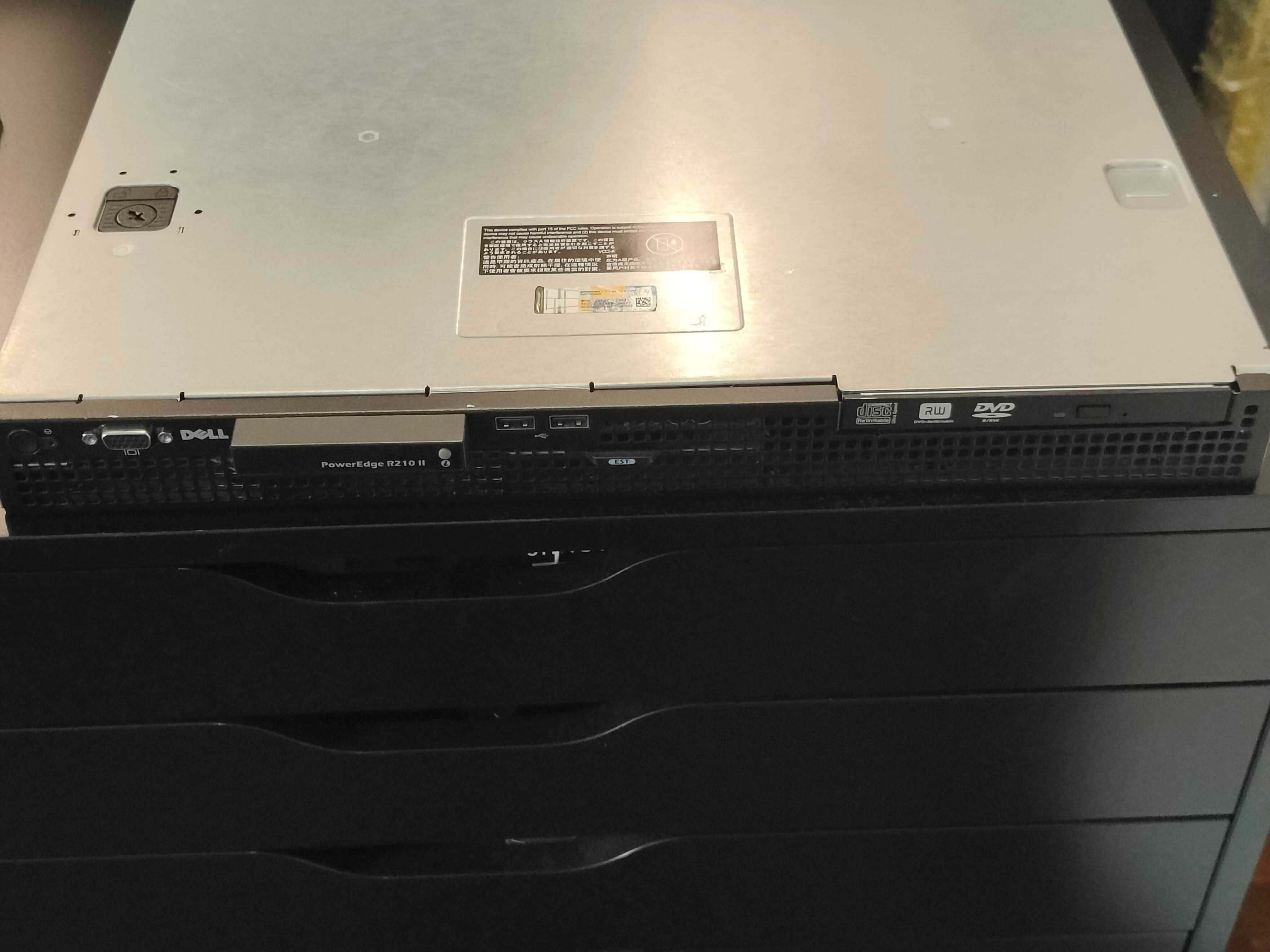 Dell PowerEdge R210ii - E3-1220 v2 - funciona a 100%