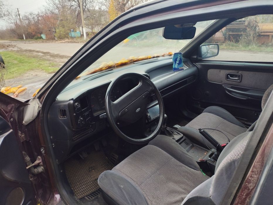 Форд Скорпіон хечбек