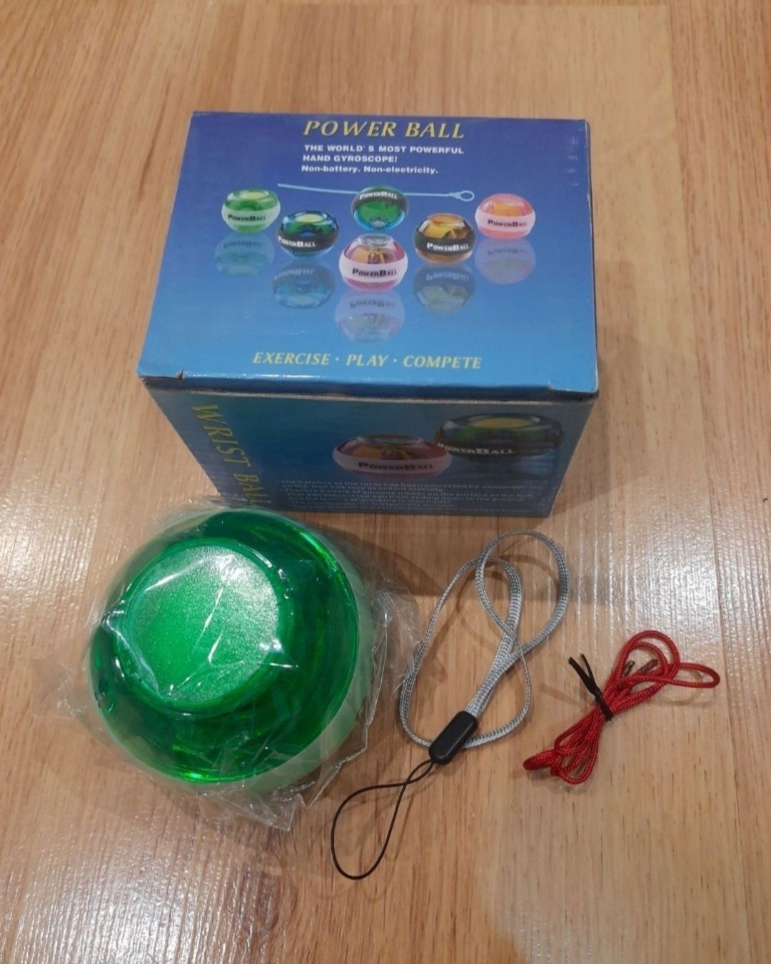 Кистевой ручной тренажёр Power Ball новый
