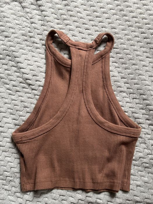 brązowy crop top