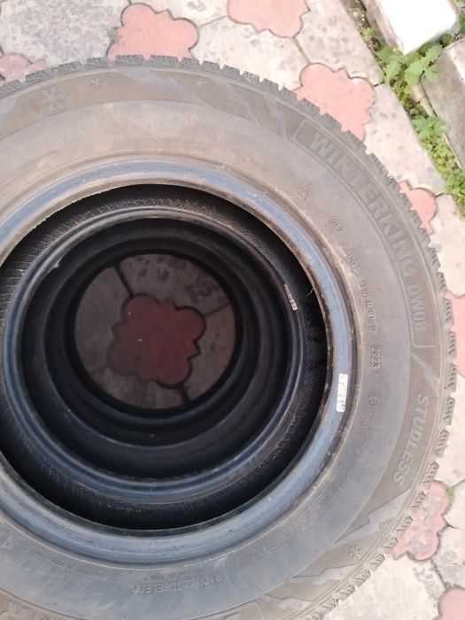 Комплект зимней резины DoubleStar DW08 (175/70R13 82T) 23 год. 7-6 мм