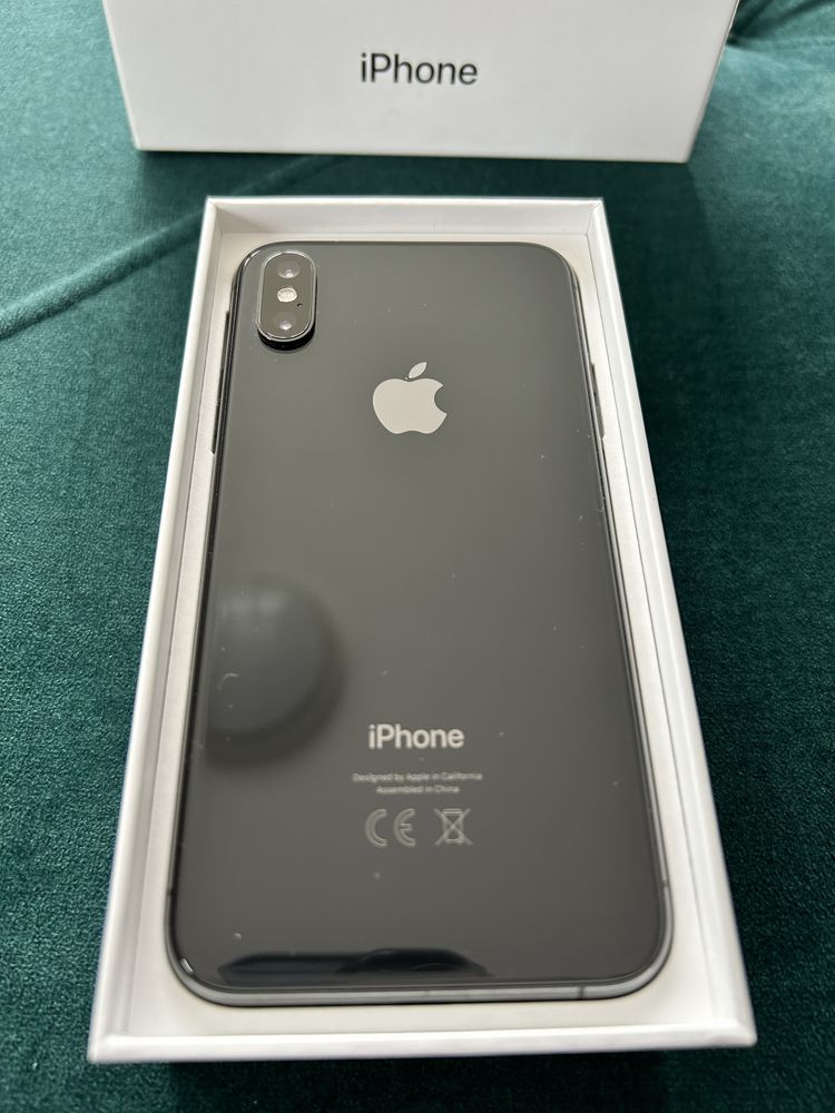 Sprzedam iPhone XS