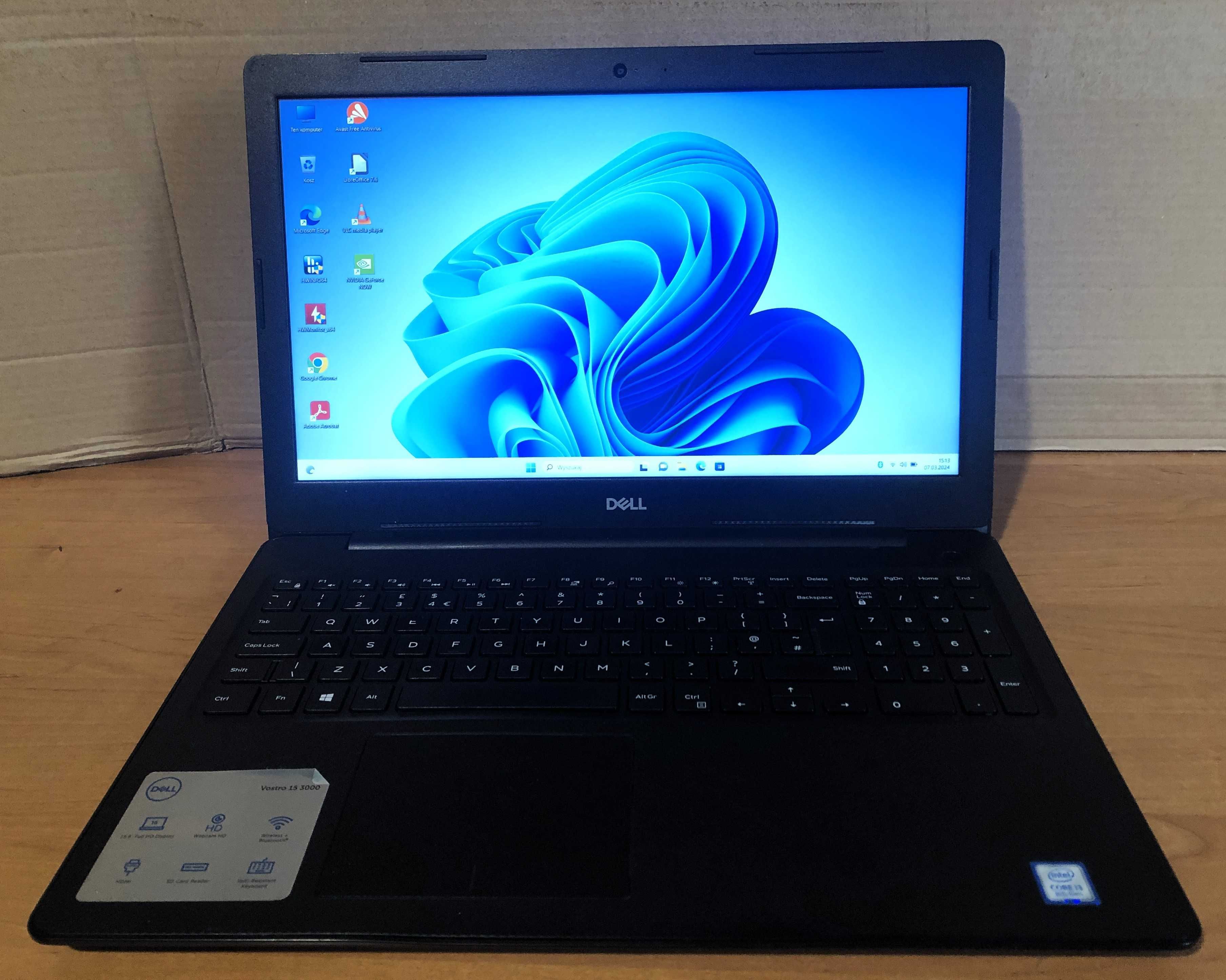 Laptop DELL 3580 15,6" Intel® Core™ i3-8th 8GB 256GB SSD Full HD Win11