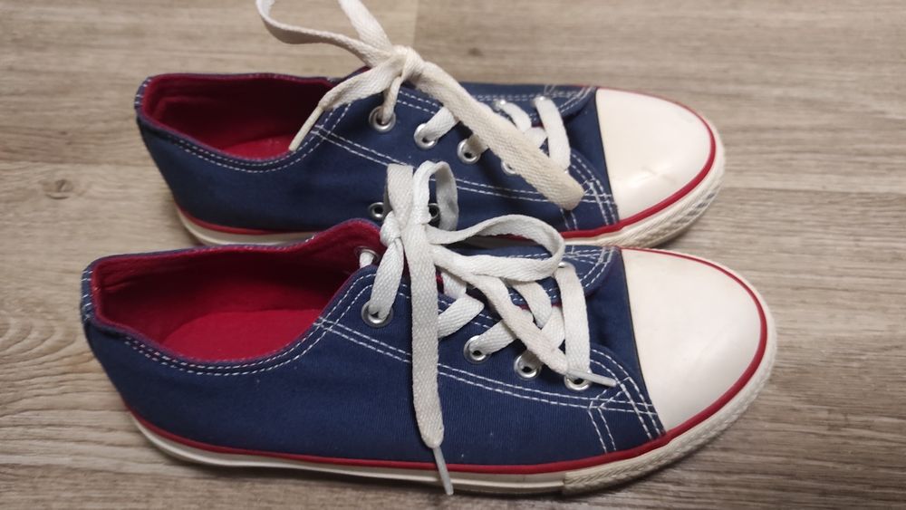 Дитячі мокасини 34 розмір в ідеальному стані