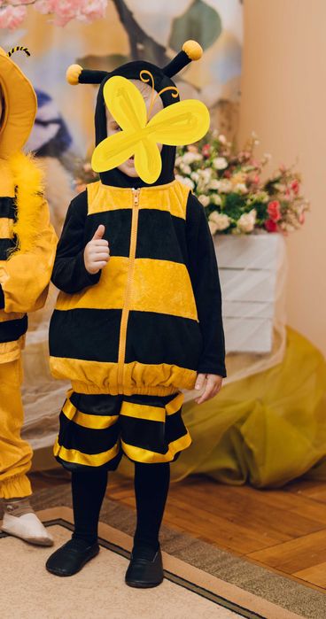 Костюм бжілки джмеля та зайчика