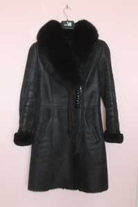 Чорна якісна шкіряна дублянка, дублёнка, зимове пальто 42-44 р.
