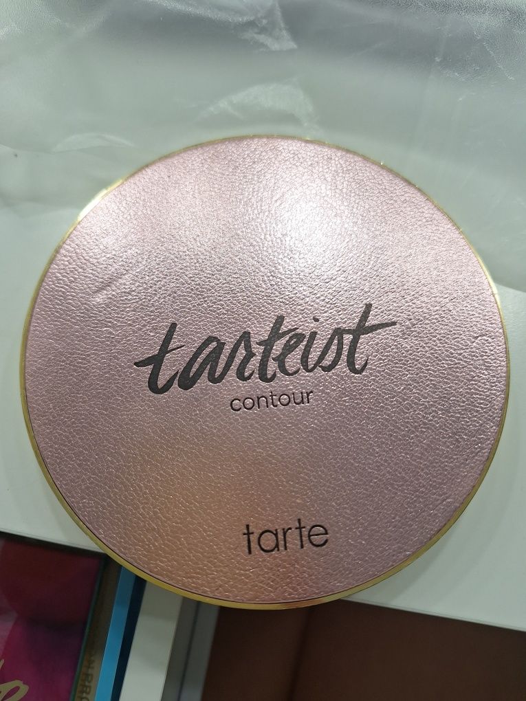 Tarte volume III  tarteist contour palette bronzer rozświetlasz paleta
