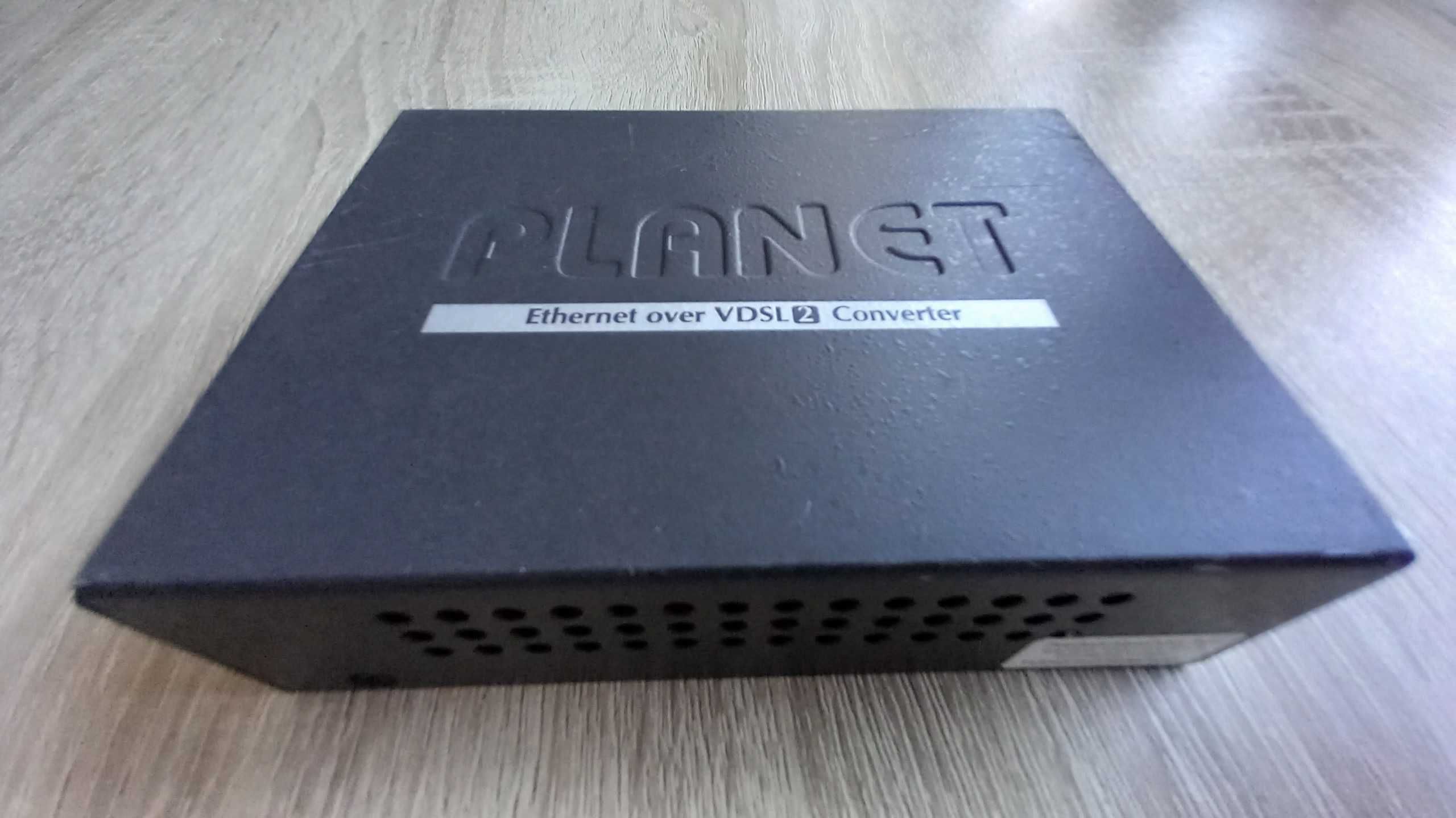 Konwerter PLANET VC-201A
