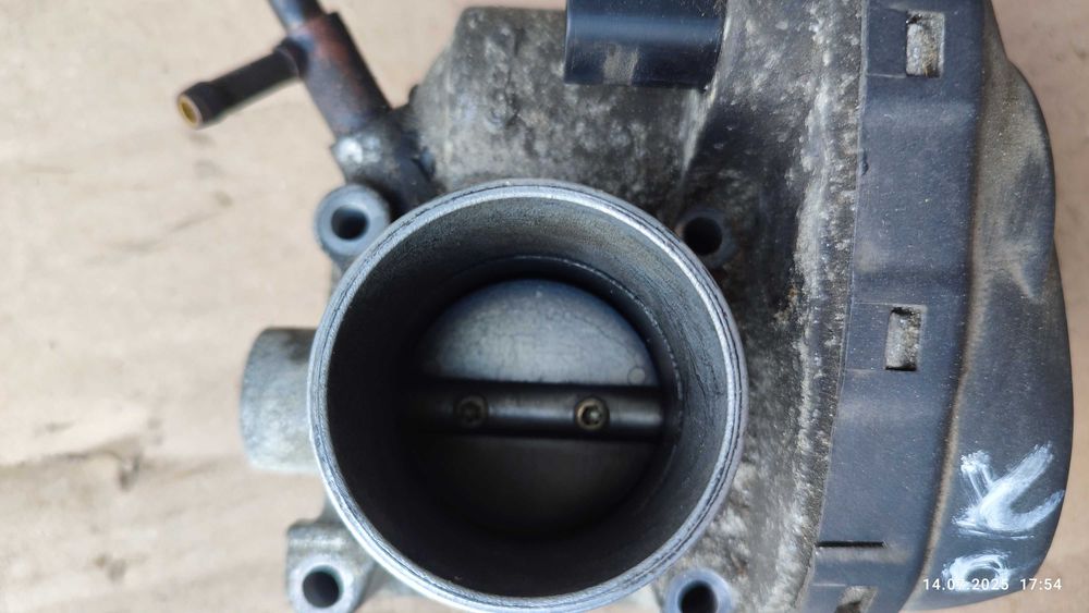 Дросельна заслонка Skoda Fabia I 1.4 MPI 047133062 5WS02090