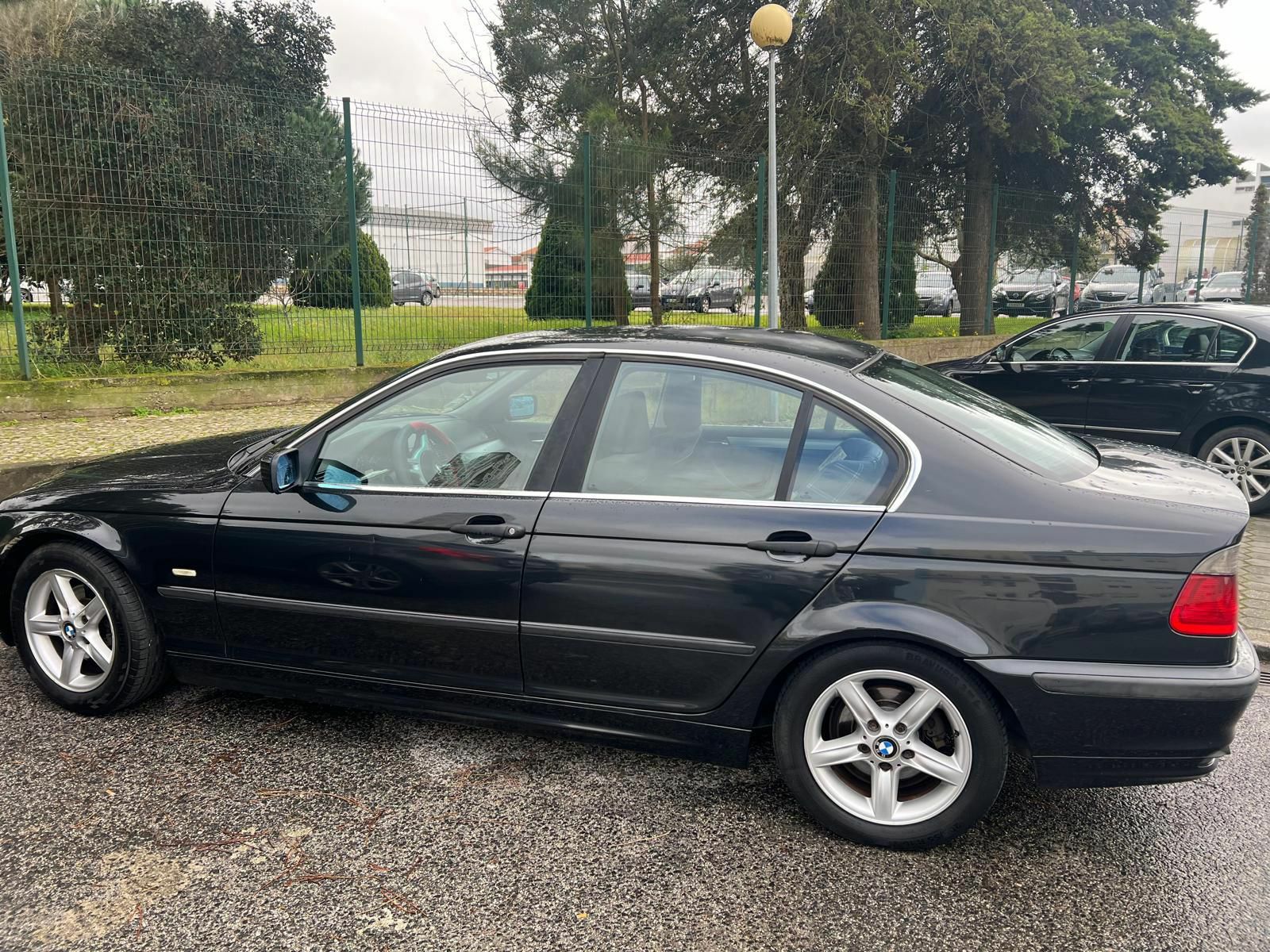 Vendo carro bmw 320