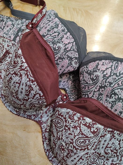 Нові бюстгальтери Lanny Mode, чашки D, E, F,G G


5. Нові бюстгальтери