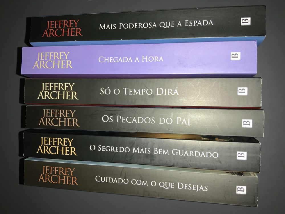 Jeffrey Archer - 6 livros da série “ Crónicas de Clifton”